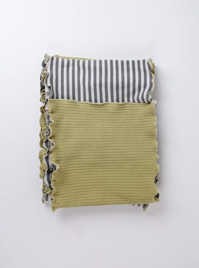 THE UGLY SCARF 1/8