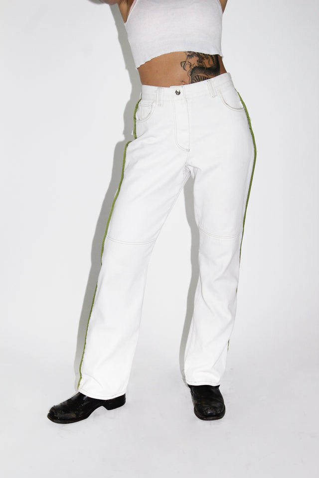 THE WHITE CARGO PANT