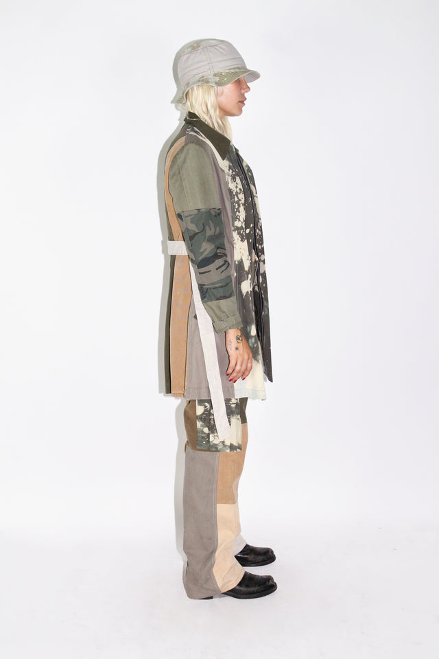 THE KHAKI TRENCH