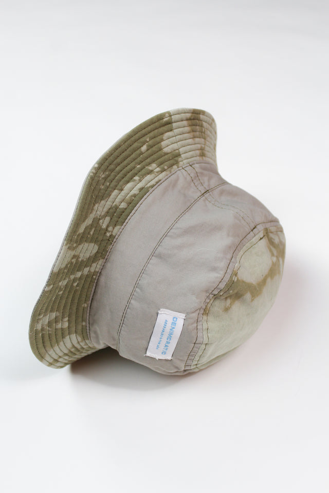 THE KHAKI BUCKET HAT